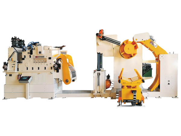 三(san)機一體NC高配(pei)型精密料架(jià)矯直送料機(ji)