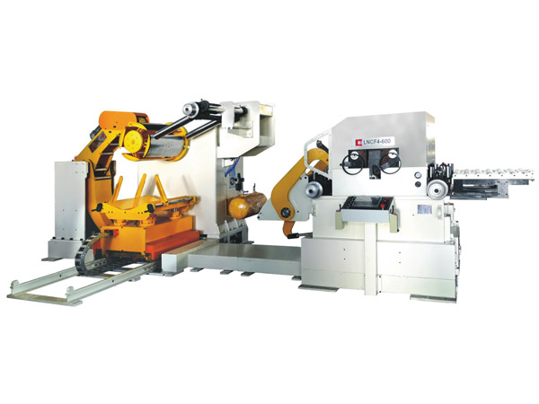 三機一(yī)體高配型精(jing)密型料架矯(jiao)直送料機