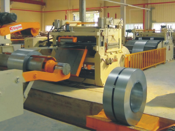 KJH60薄闆(pǎn)高速數(shu)控精密(mì)開卷整(zhěng)平橫切(qie)生産線(xiàn)