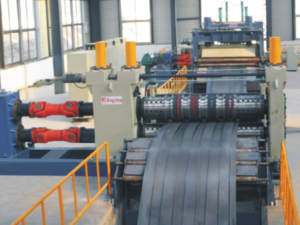 KJS40厚闆低速數(shu)控精密開卷整(zheng)平縱剪生産線(xiàn)